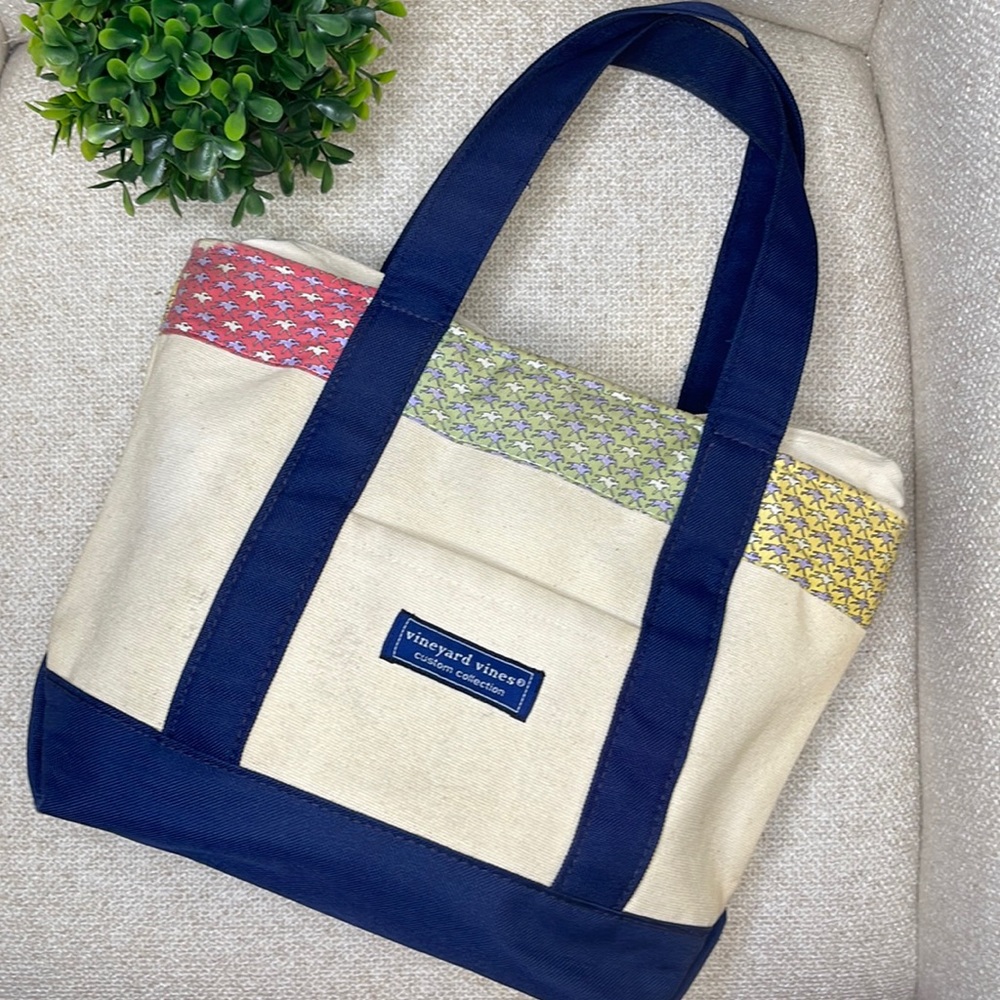 Vineyard Vines custom collection equestrian mini tote
